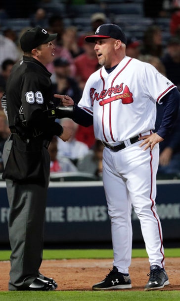 Gonzalez says Braves players still fighting despite losses